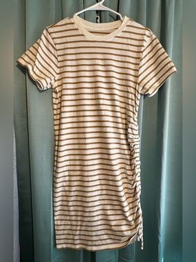 Striped Ruched Side T-Shirt Dress Tan White Casual Stretch Mini Dress